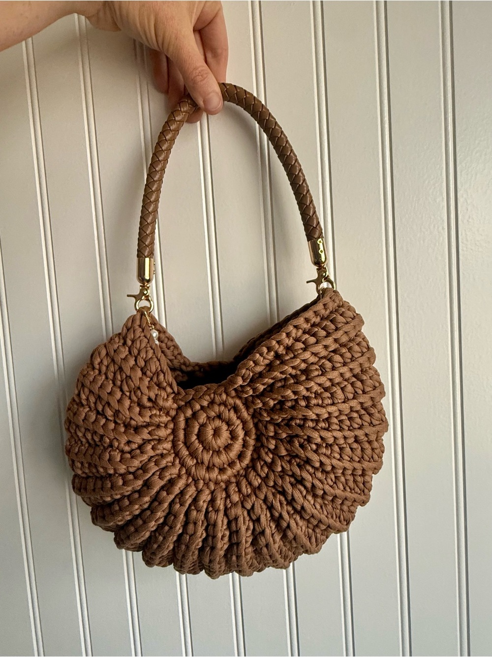 Crochet Shell Bag - Picture 8 of 11